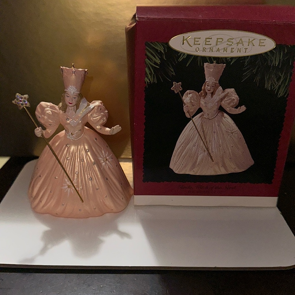 Vintage 1995 Glinda Witch of the North Wizard of Oz Hallmark Keepsake Ornament